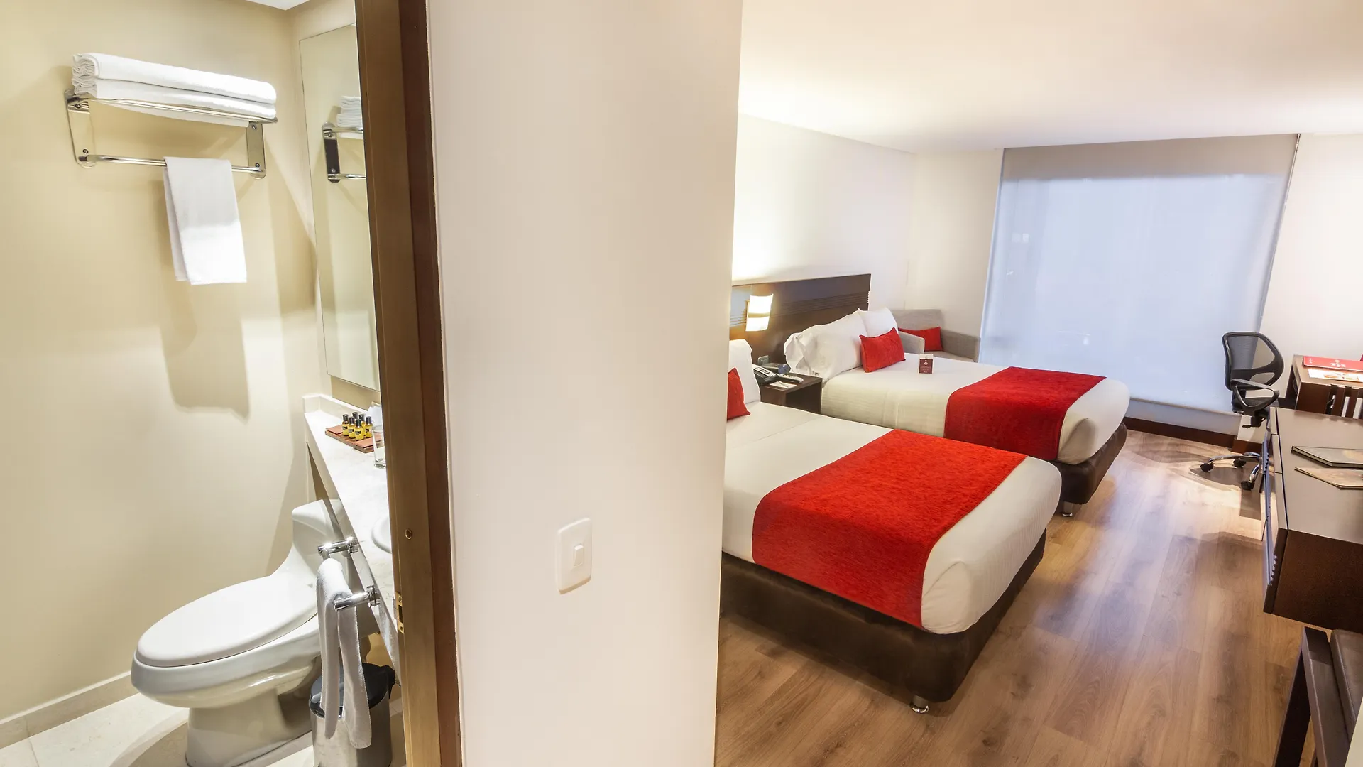Best Western Plus 93 Park Hotel Bogota