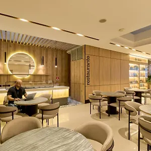 Dix Hotel Medellin