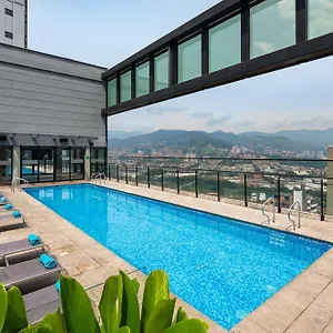 https://estelar-square.colombiamedellinhotels.com