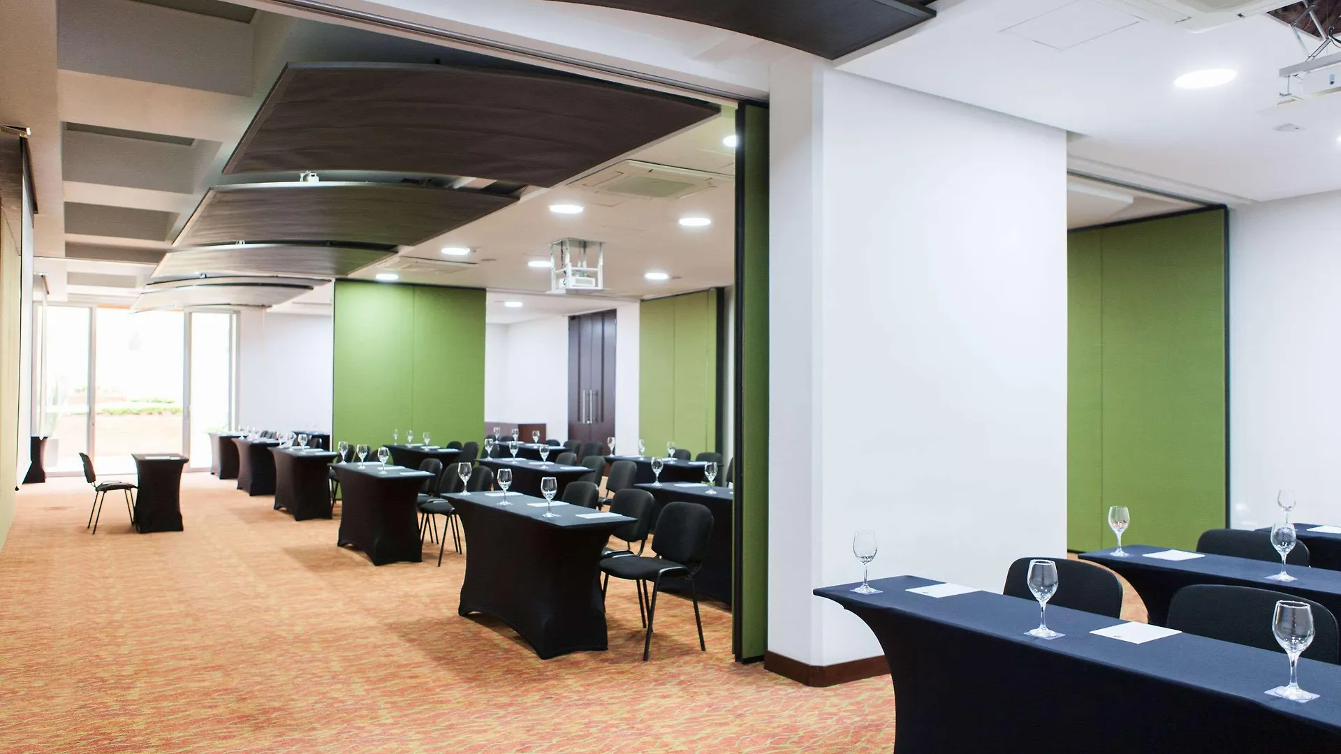 Best Western Plus 93 Park Hotel Bogotá 5*,  Colombia